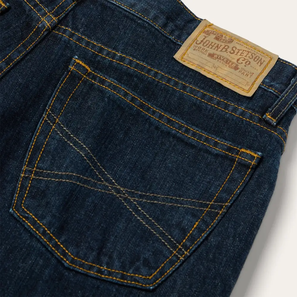 1520 Fit Standard Straight Leg Jean