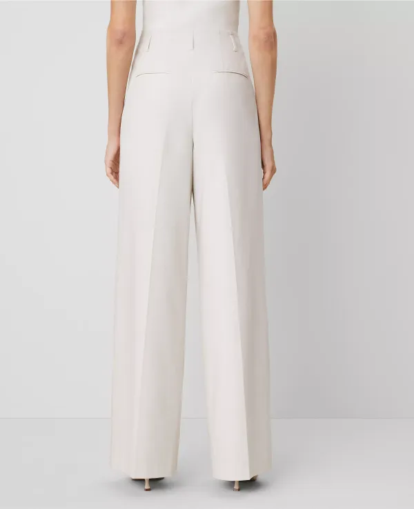 The Wide-Leg Pant ??Curvy Fit
