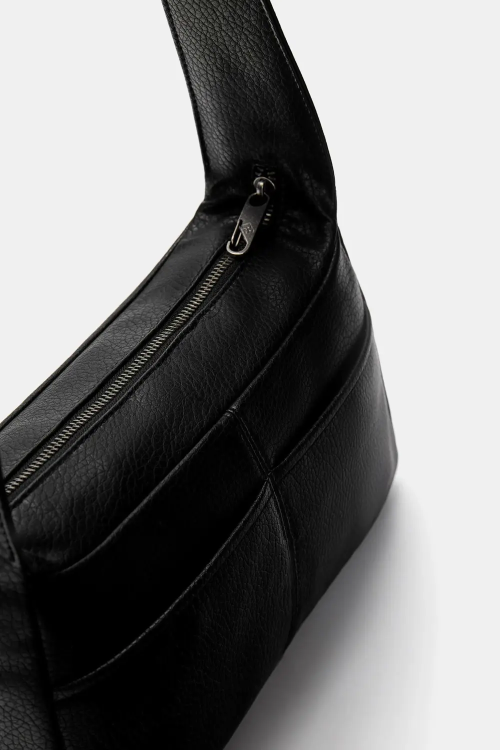 Bolso bandolera efecto piel