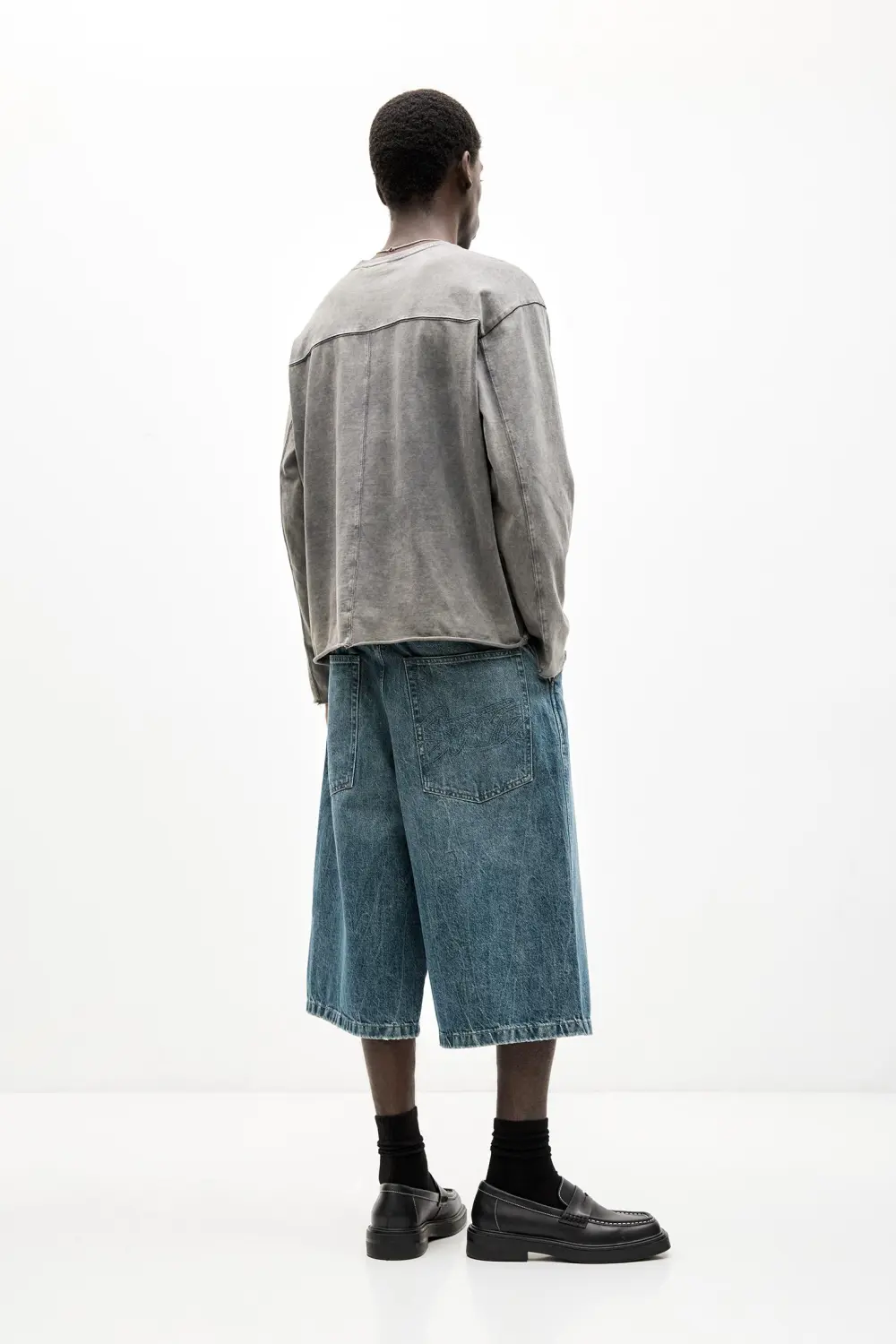 Super baggy jorts