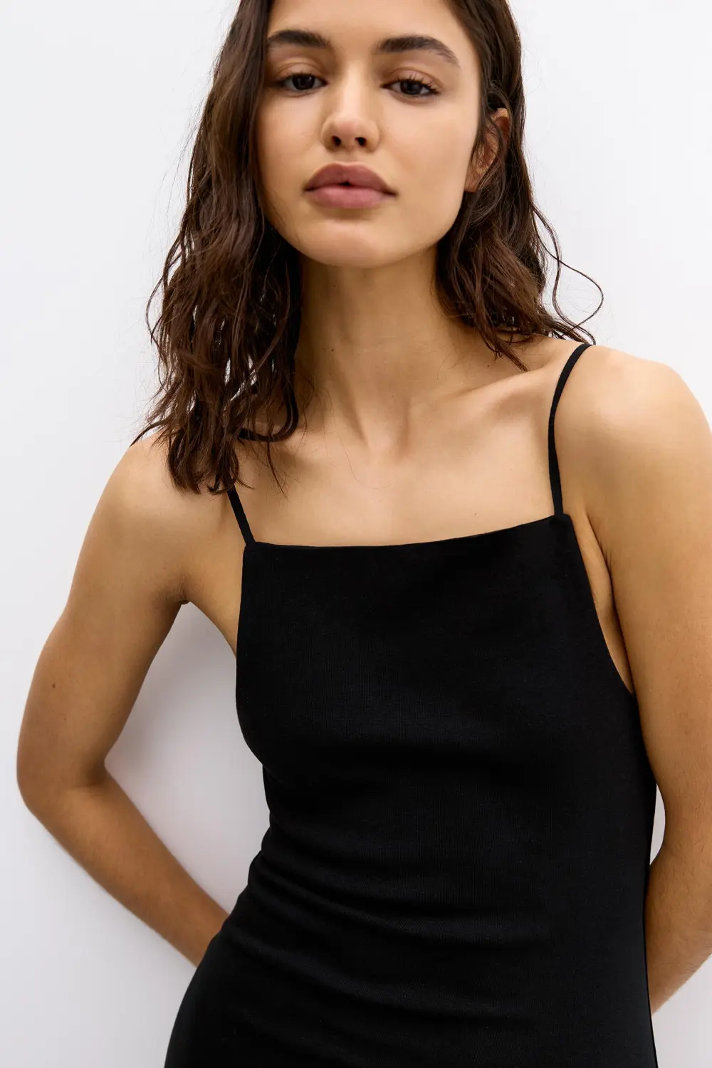 Vestido midi tirantes