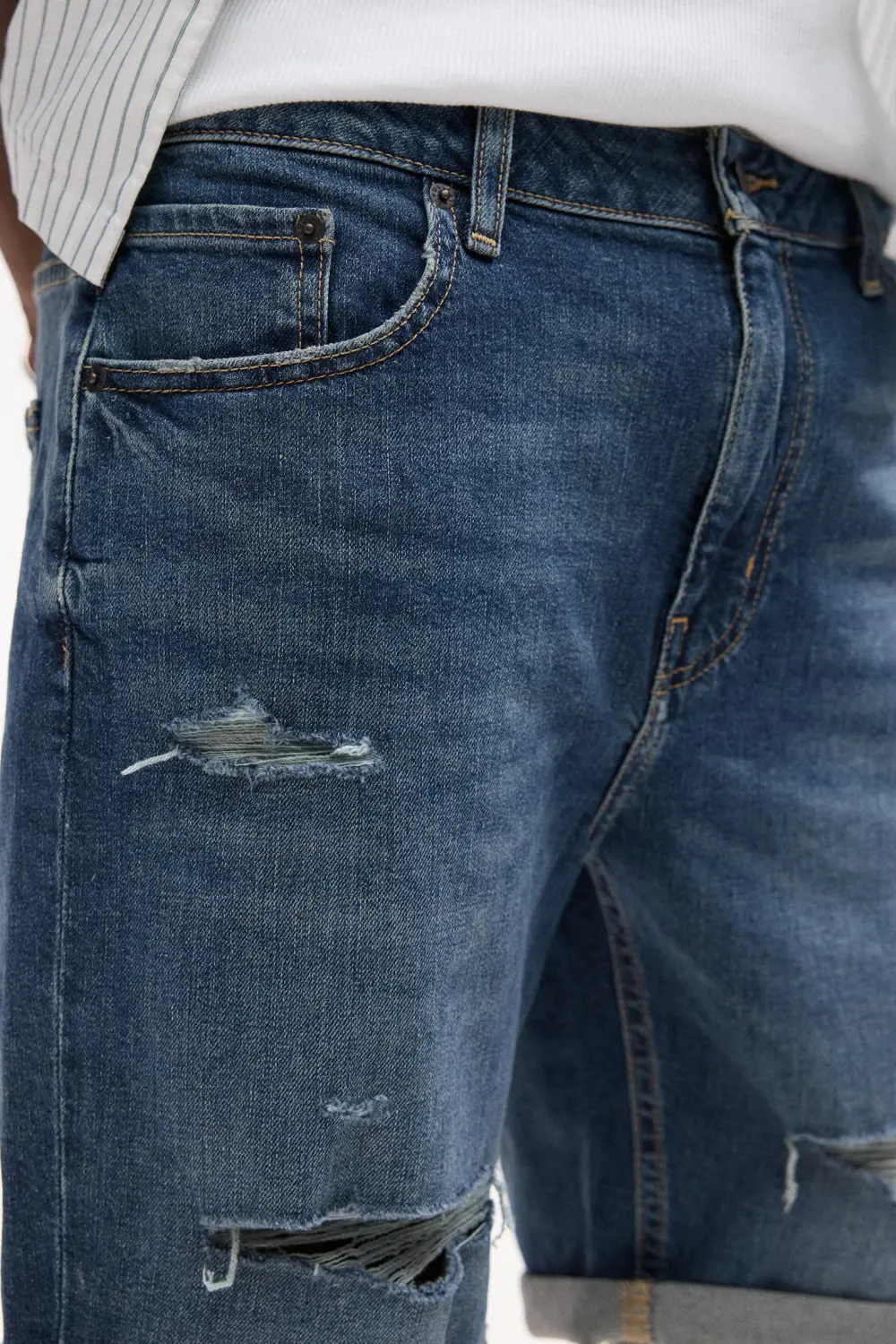 Ripped denim Bermuda shorts