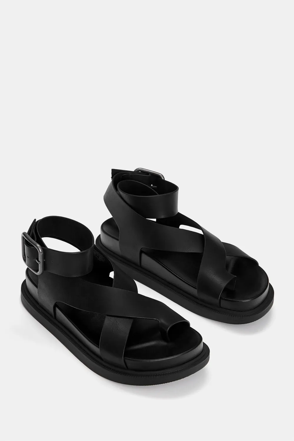 Sandalias planas hebilla