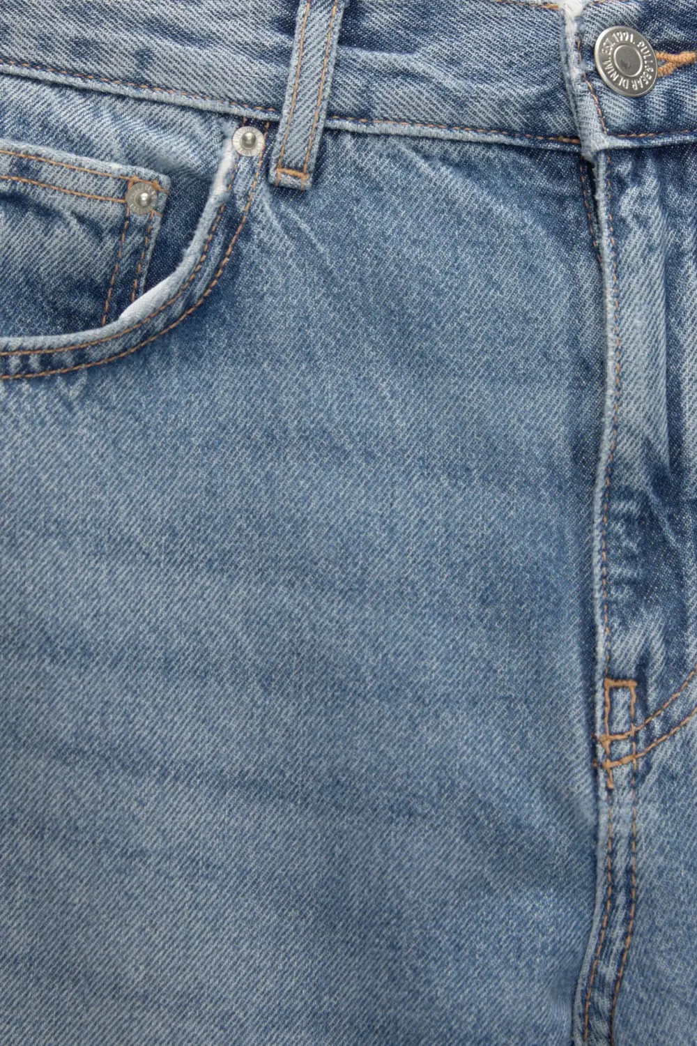 Jeans rectos tiro alto