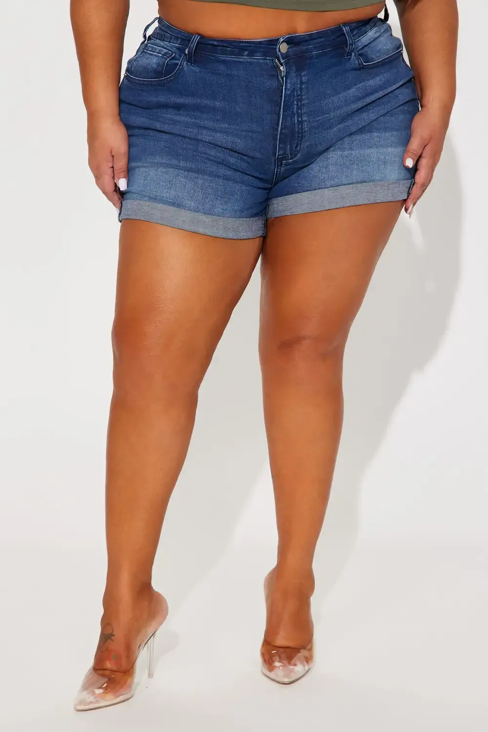 Flawless Stretch 90s Roll Cuff Denim Shorts - Dark Wash