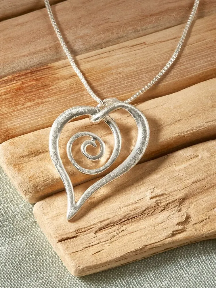 Swirling Heart Double-Sided Silver Pendant Necklace