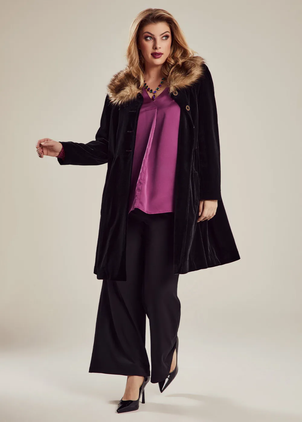 Luxe Velvet Coat With Fur Collar