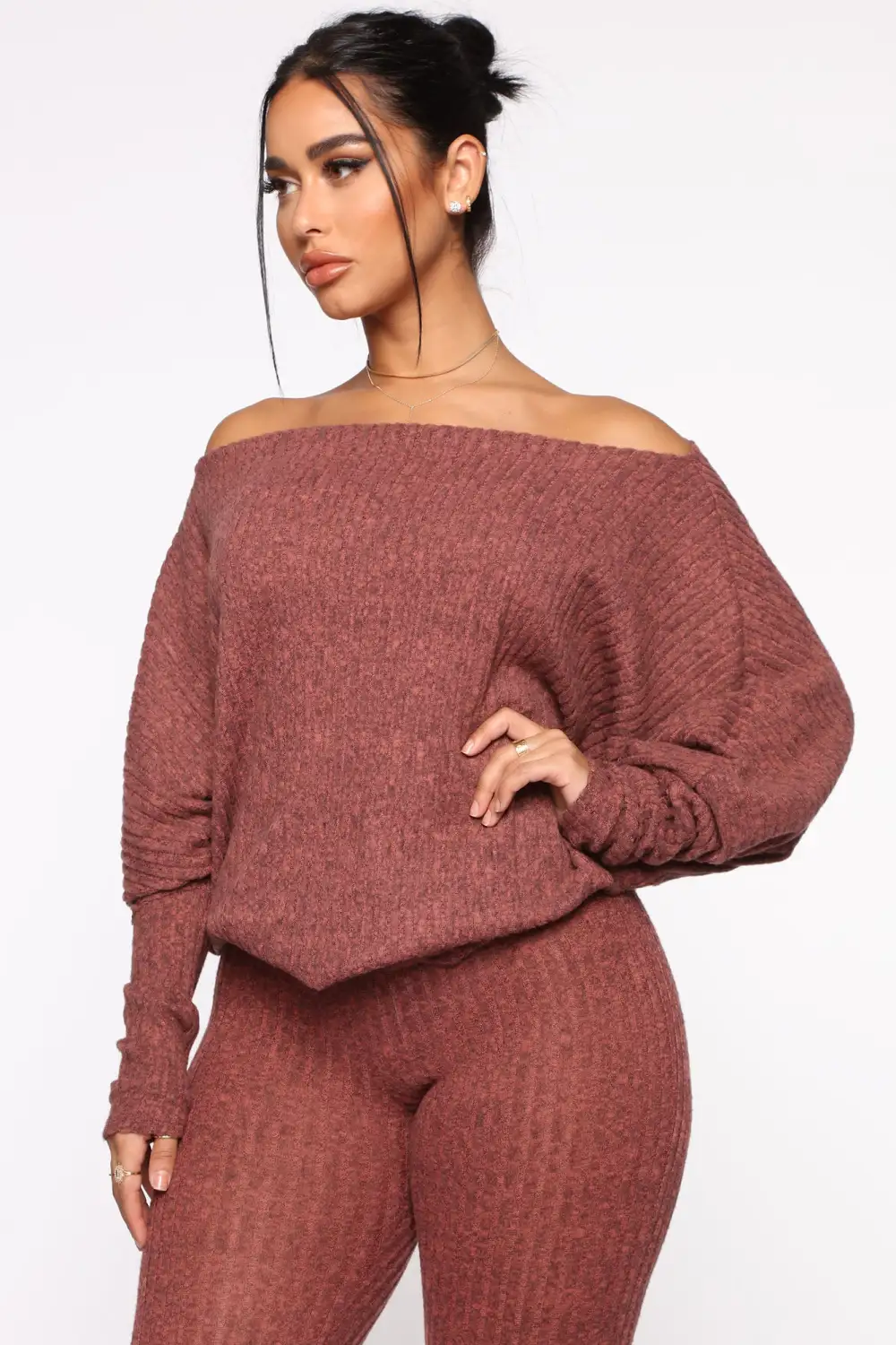 Feeling The Chill Sweater Set - Mauve