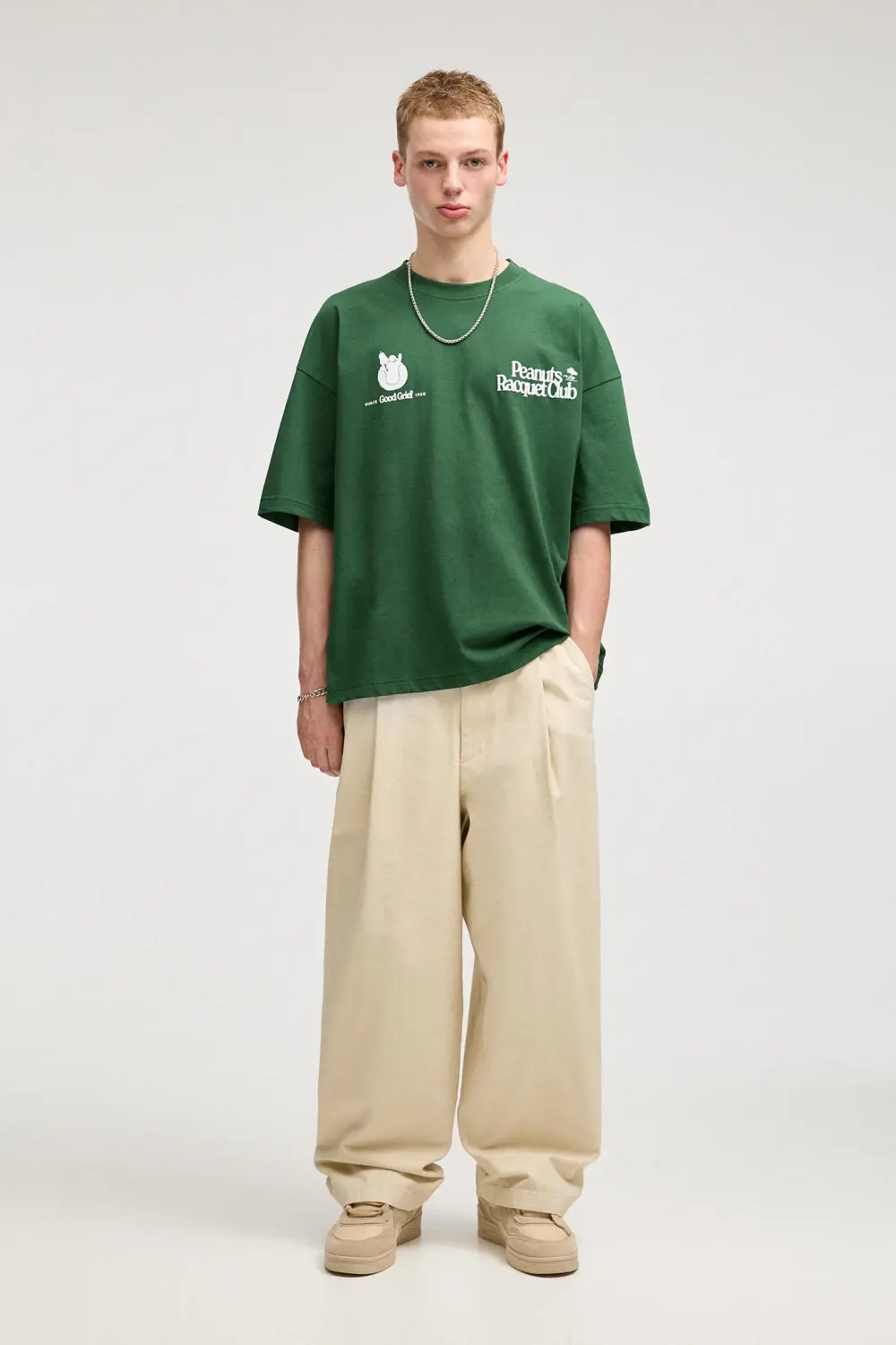 Peanuts green T-shirt