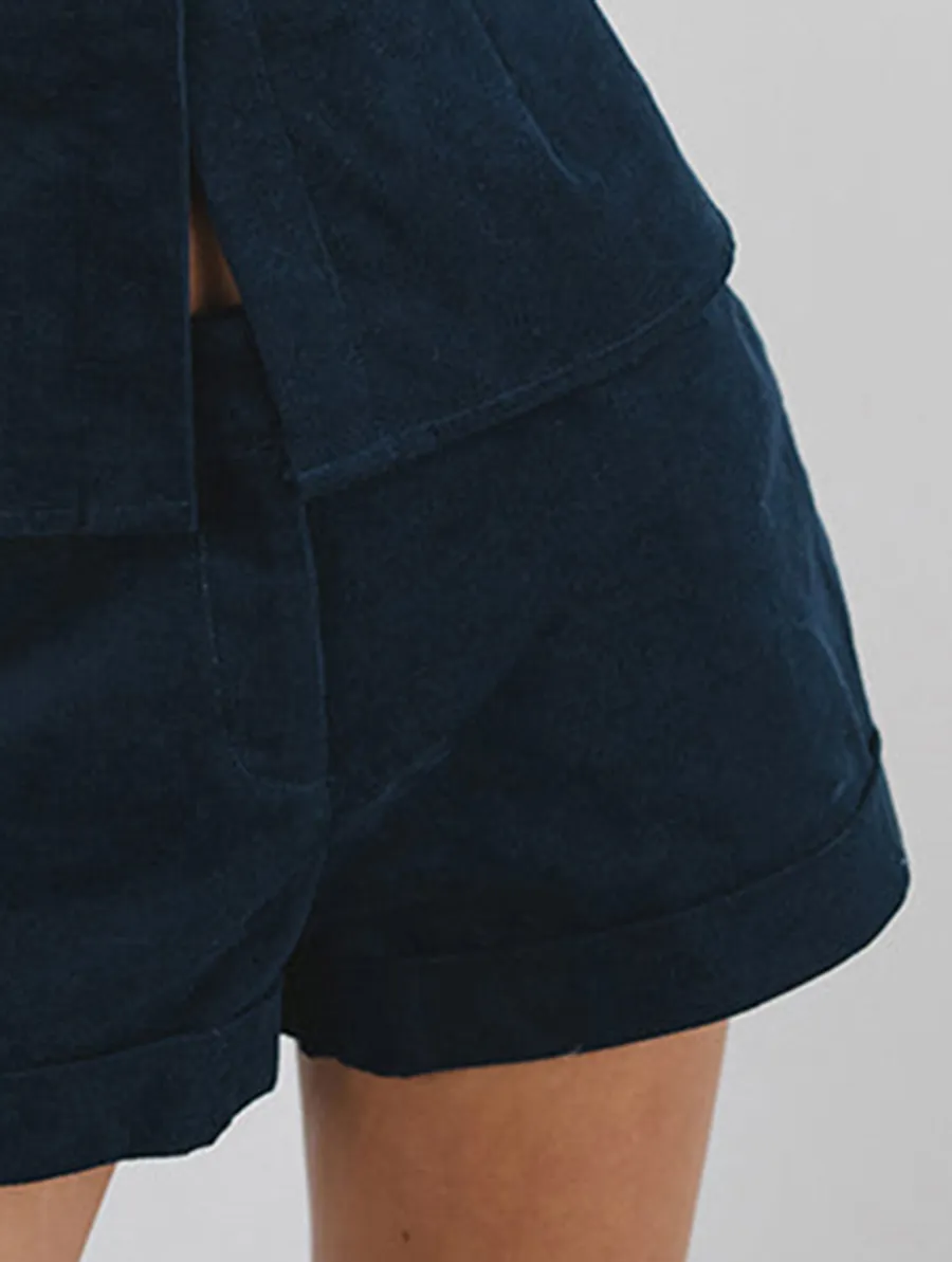 Shorts In Baby Cord Navy