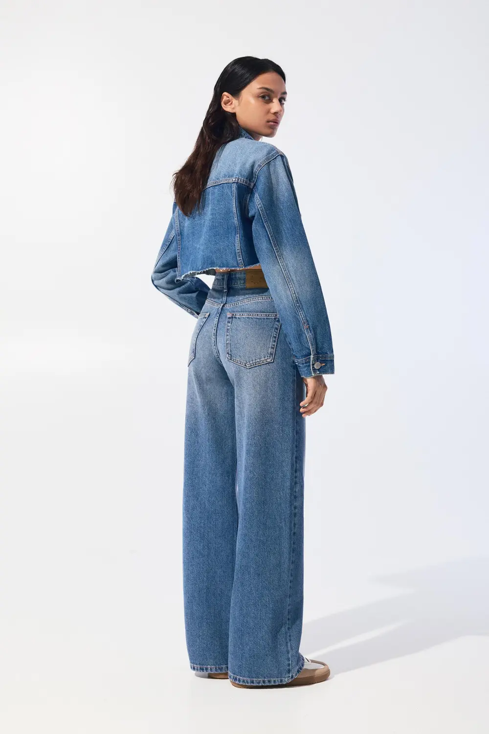 Jeans wide leg tiro alto