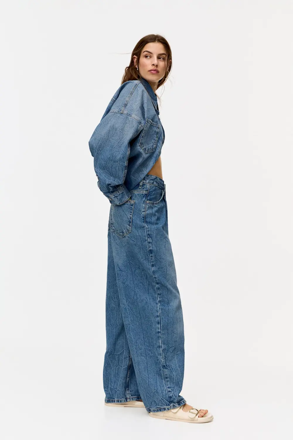 Jeans super baggy cintura cruzada