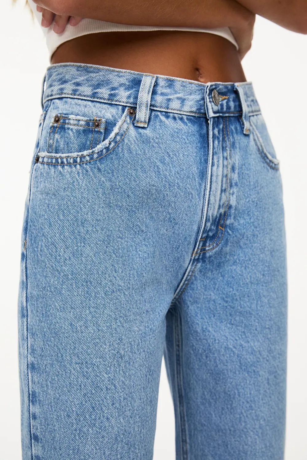 Jeans mom básicos