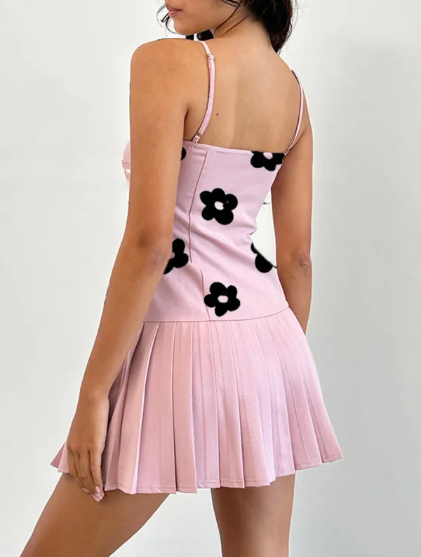Dress In Dusky Pink With White Binding