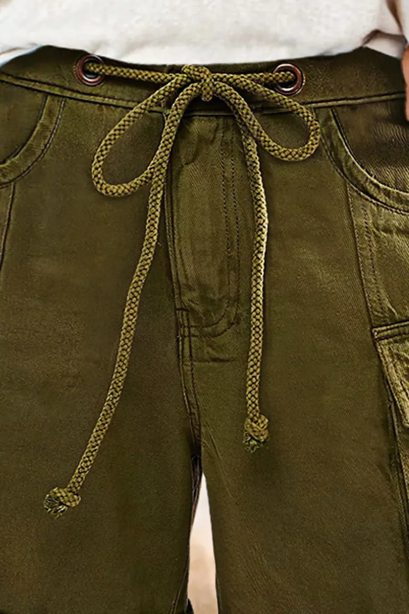 Solid Multi Pocket Roll Hem Drawstring Mid Rise Cargo Shorts
