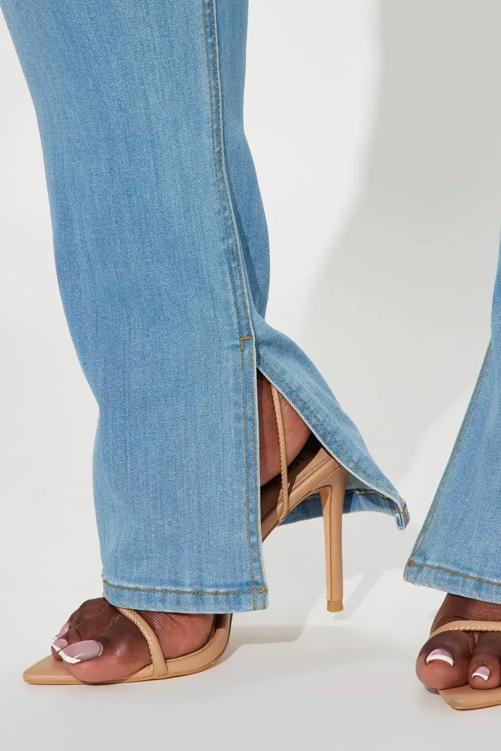 Get My Good Side Slit Premium Stretch Skinny Jeans - Light Blue Wash