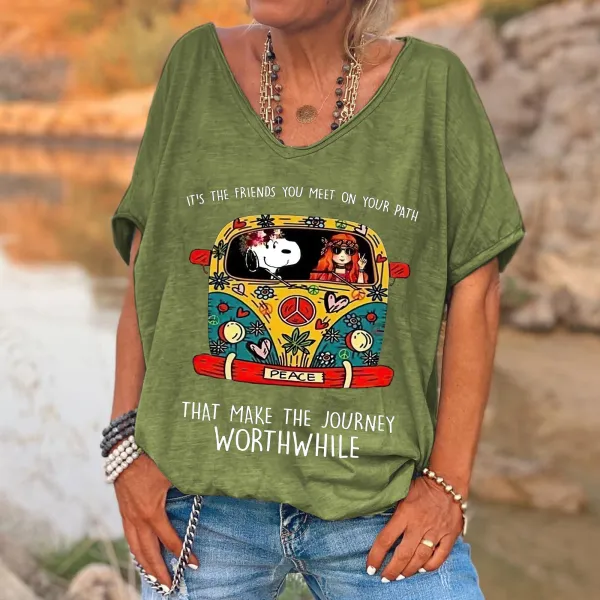 It's The Friends You Meet On Your Path Printed V-neck Women's T-shirt