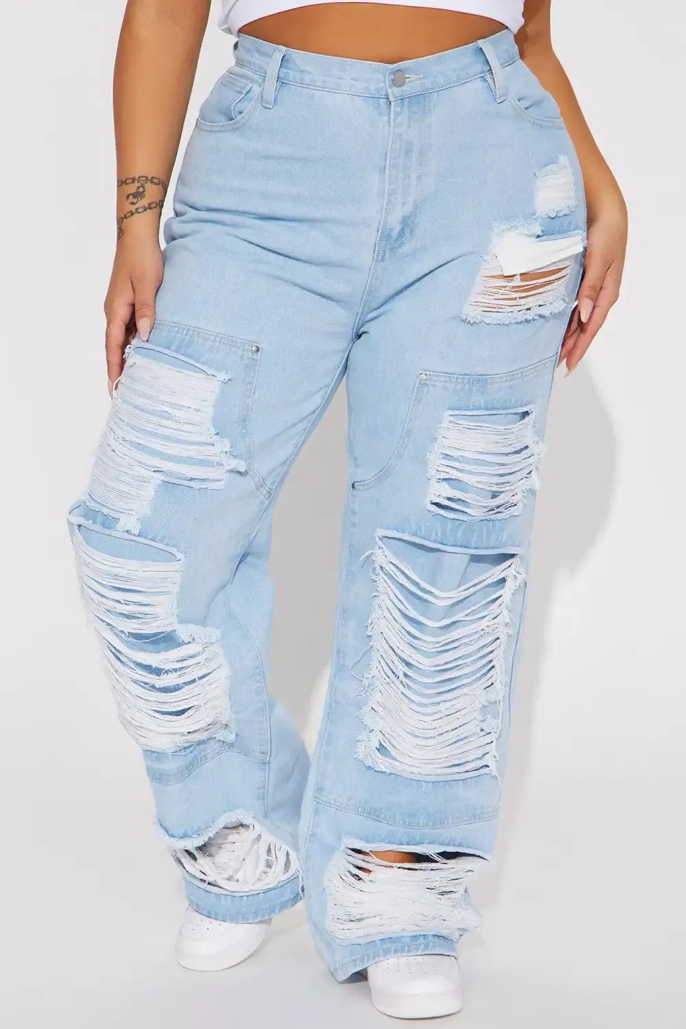 Way With Words Ripped Non Stretch Baggy Jeans - Light Wash