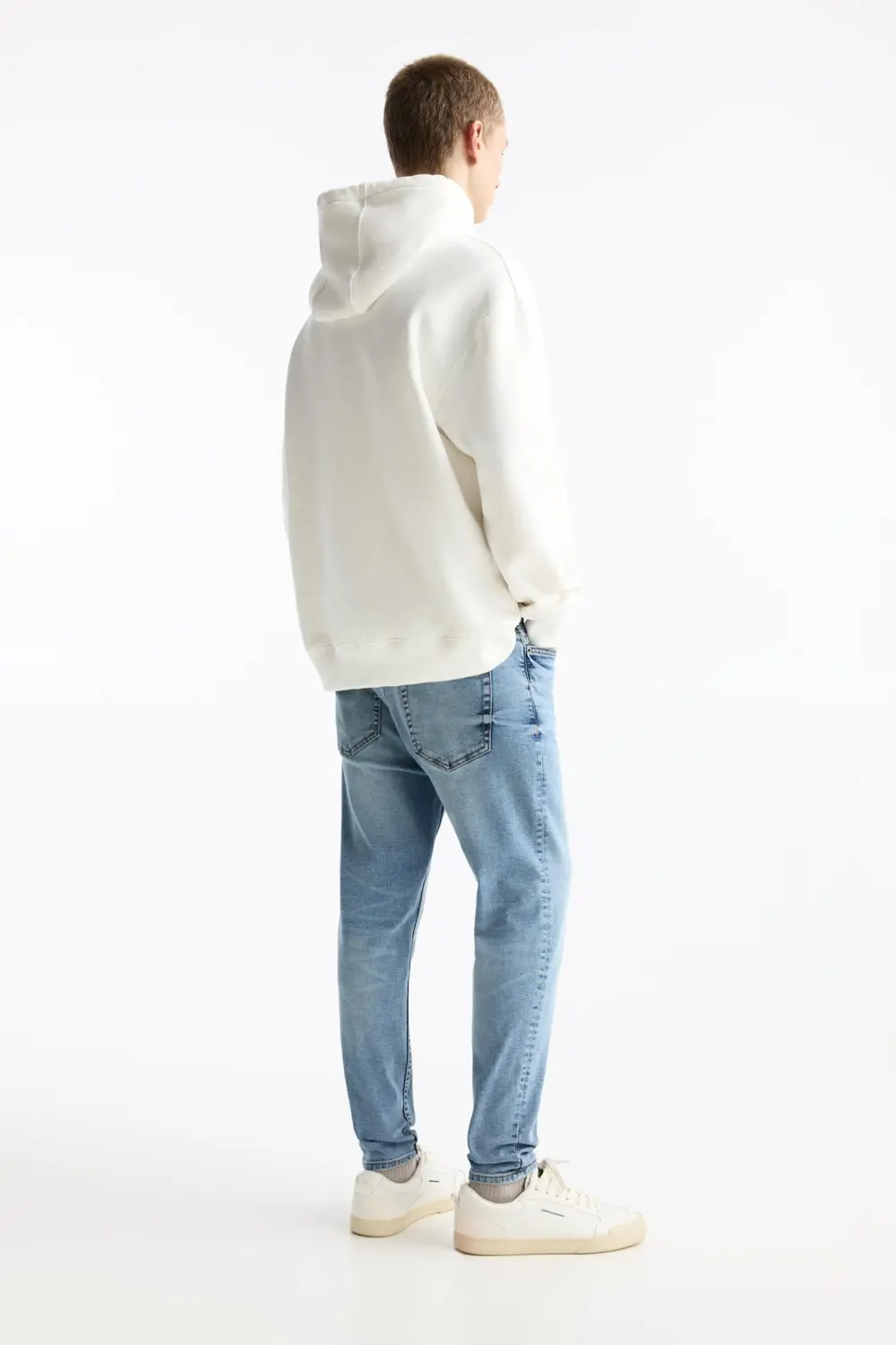 Washed carrot-fit jeans