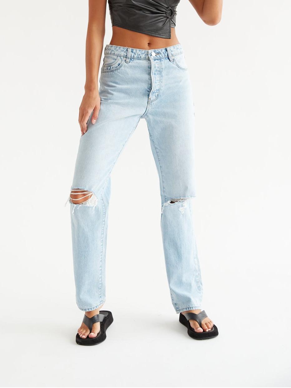 JEANS-HAYYEZ