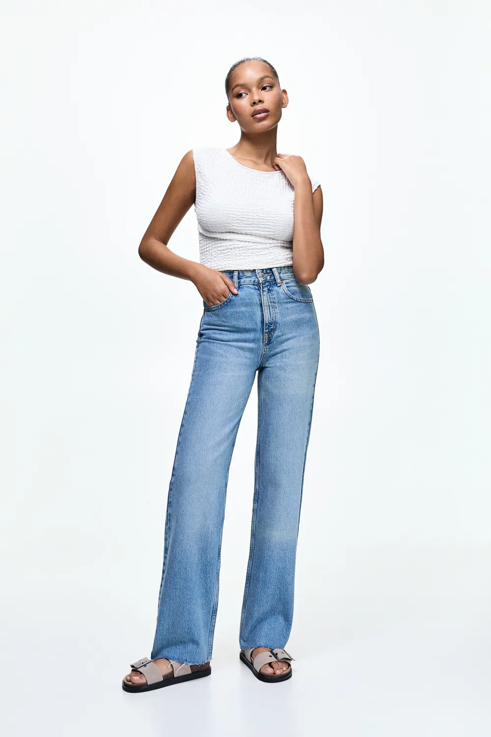 Jeans rectos tiro alto