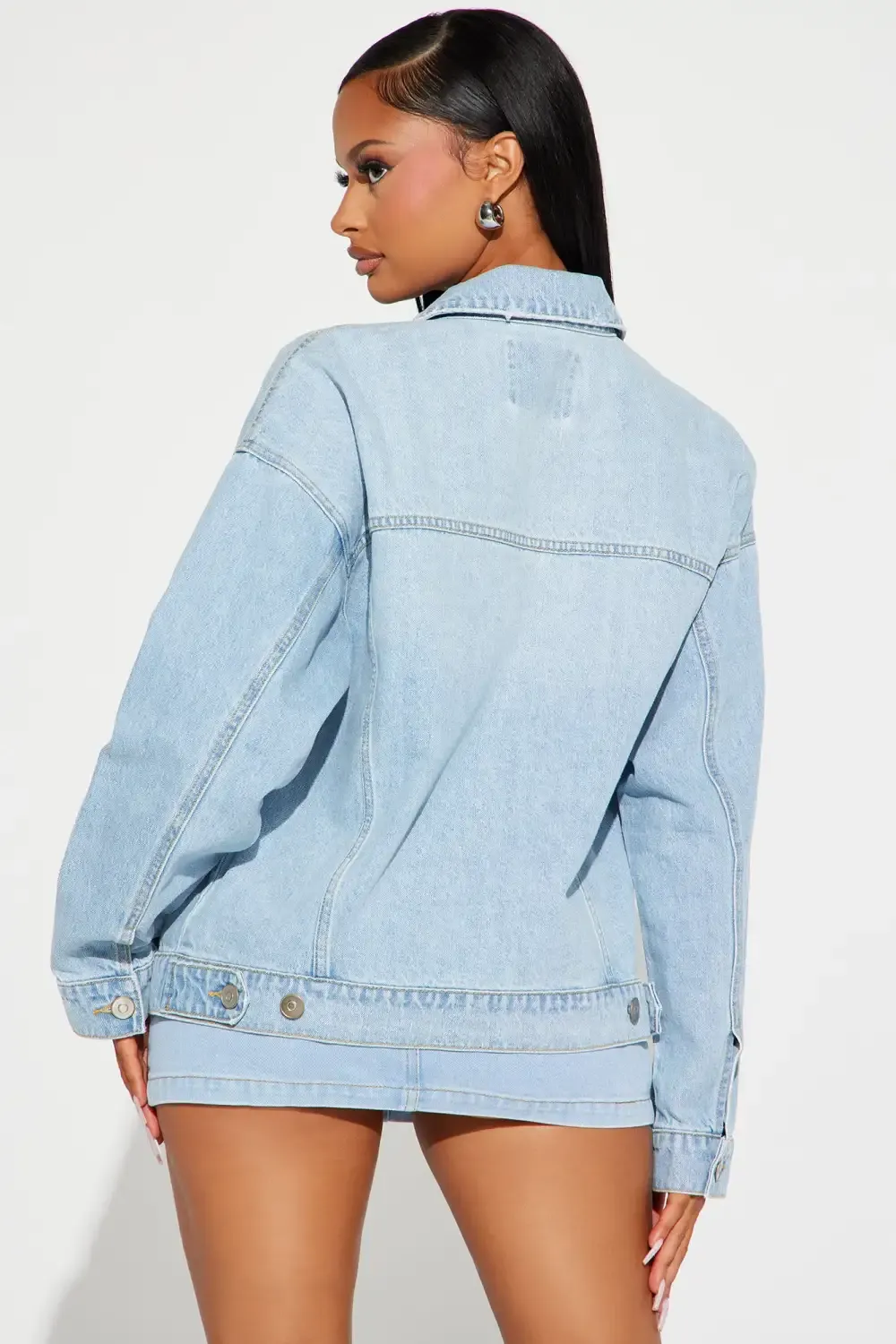 High Standards 90's Boyfriend Denim Trucker Jacket - Light Wash
