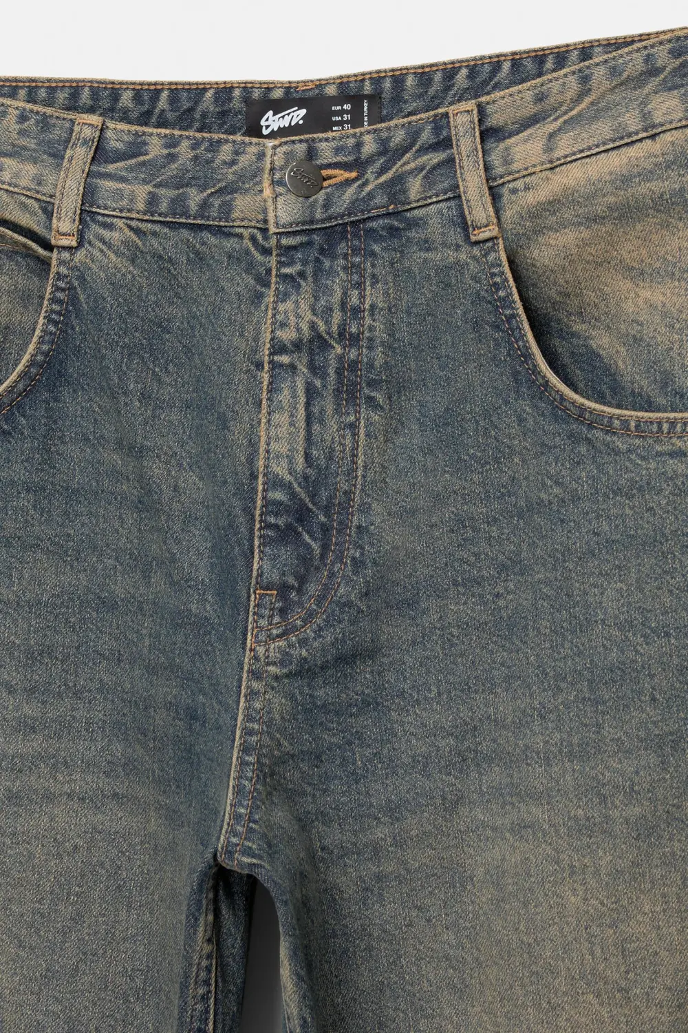 Baggy jeans with fringing