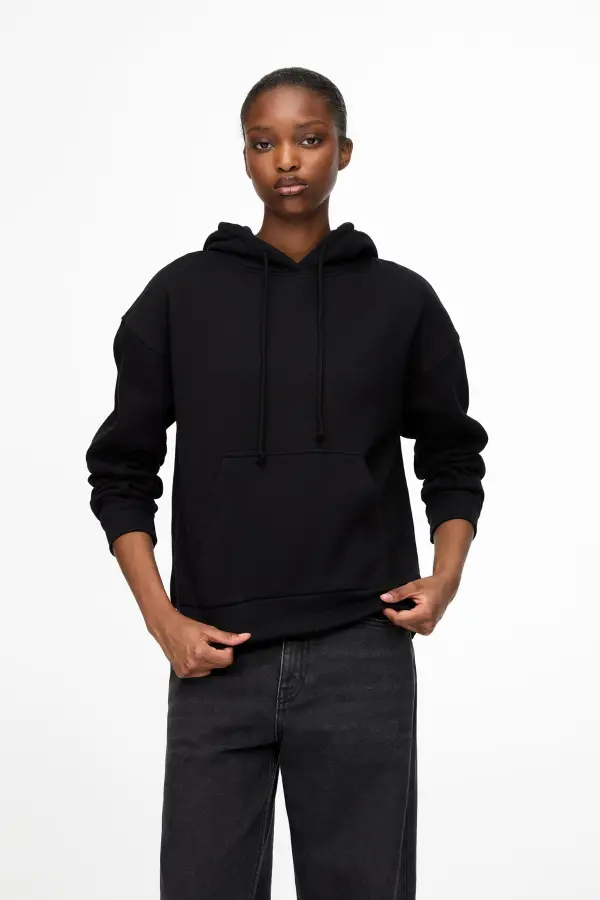 Sudadera básica capucha