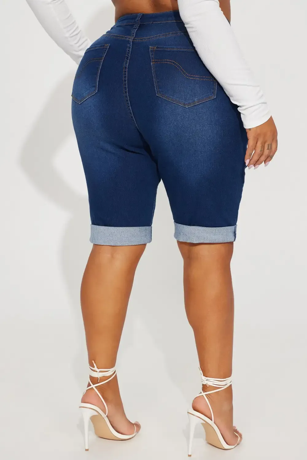 Dallas Stretch Bermuda Shorts - Dark Wash