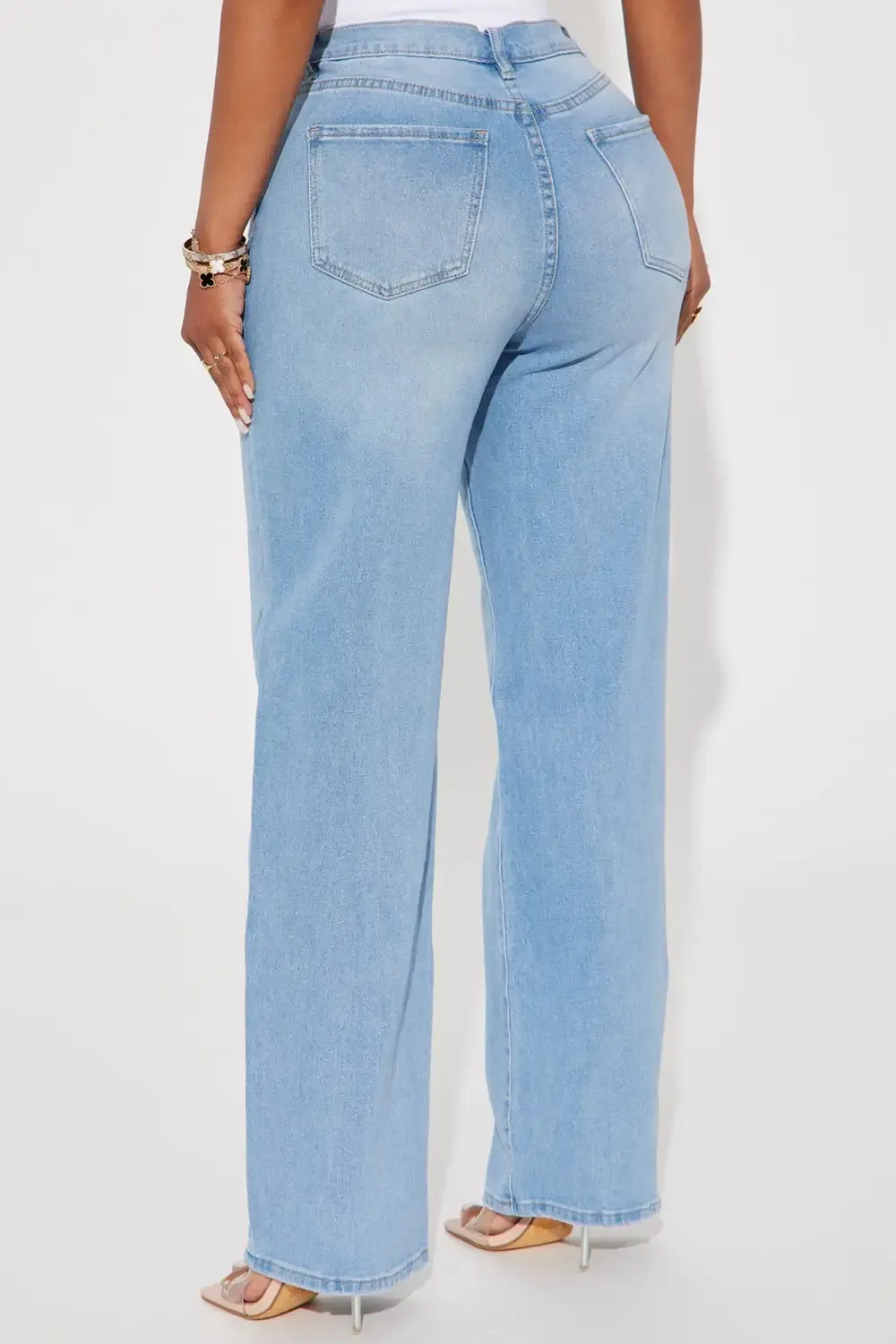 Classic 90s Low Stretch Straight Leg Jeans - Light Wash