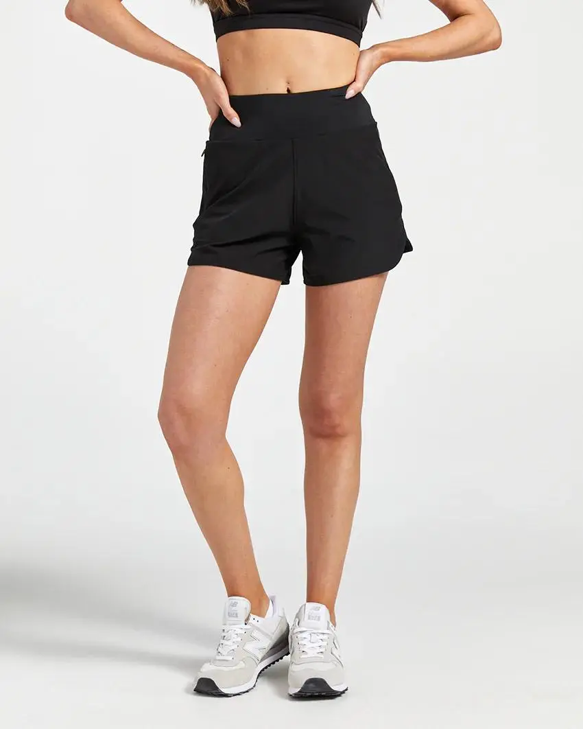 Women'S Flow Short