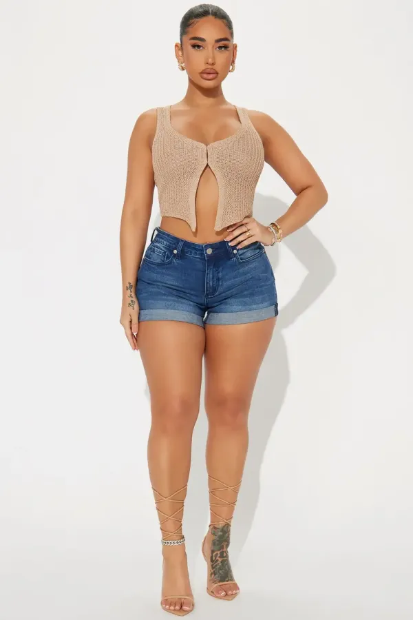 Flawless Stretch 90s Roll Cuff Denim Shorts - Dark Wash