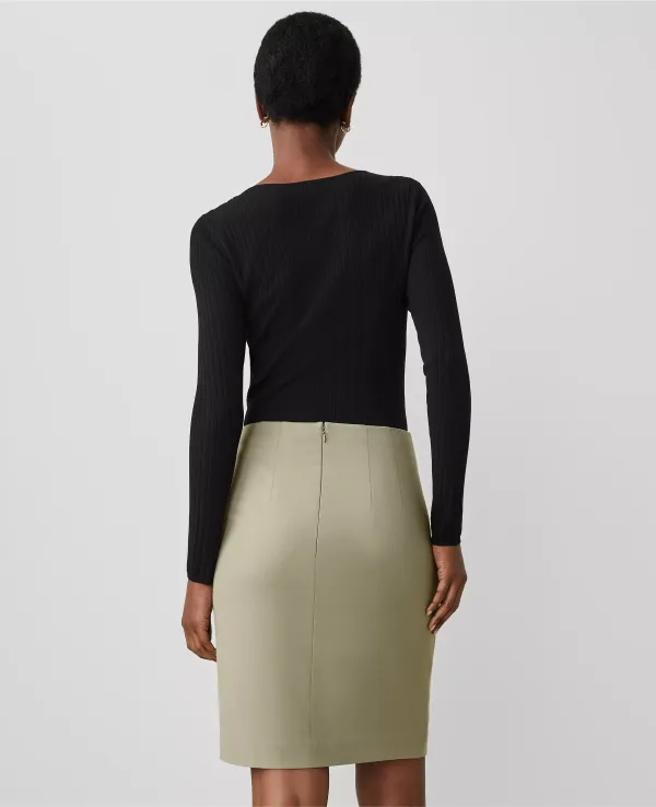 The Side-Vent Pencil Skirt