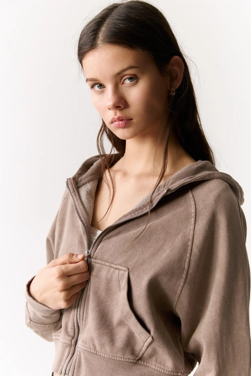Sudadera capucha cremallera