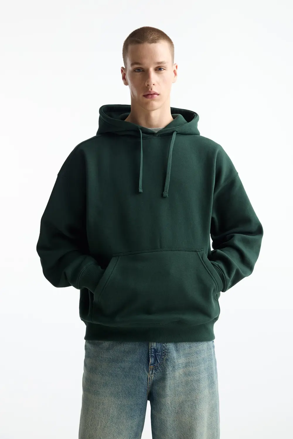 Sudadera básica capucha