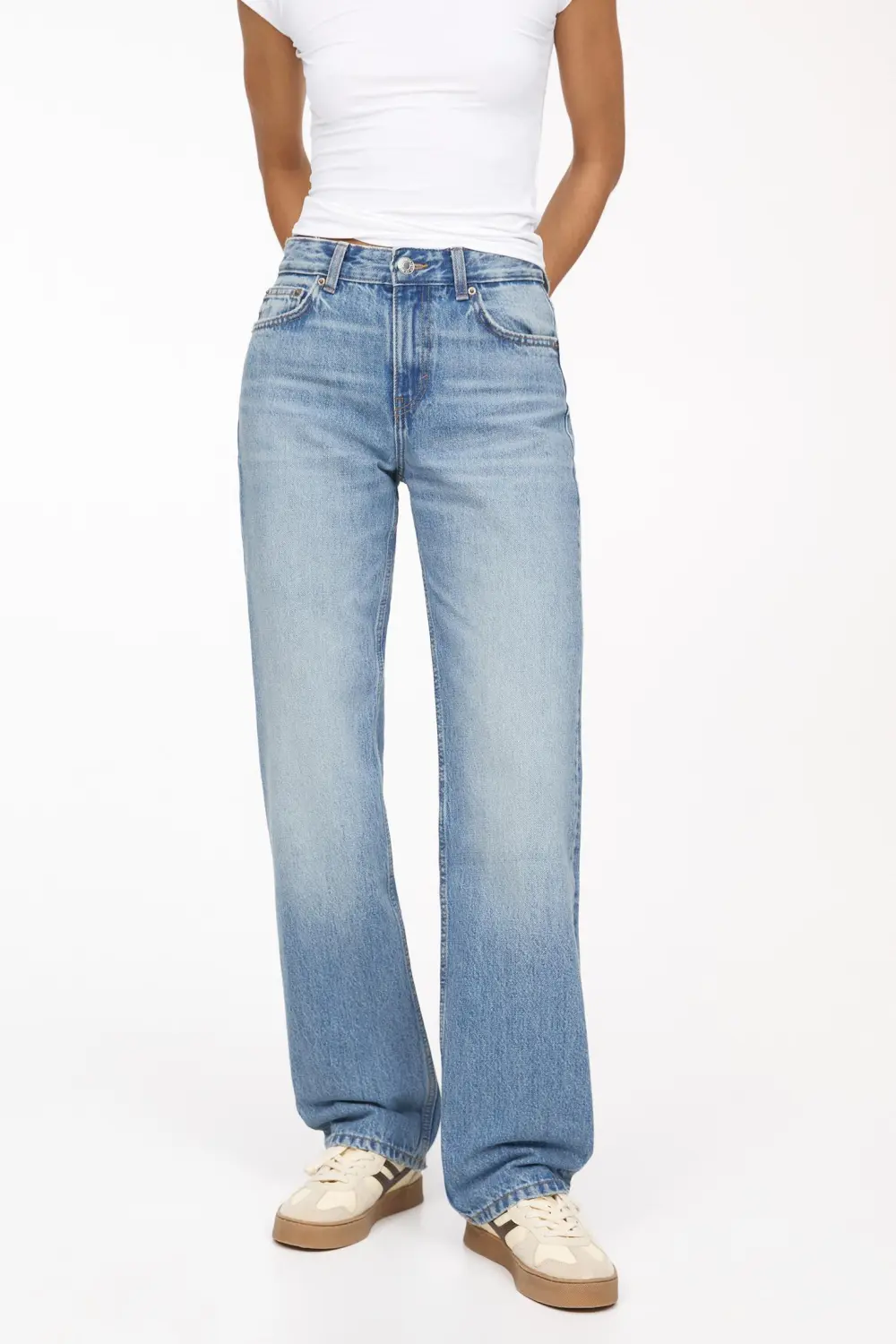 Jeans rectos tiro medio