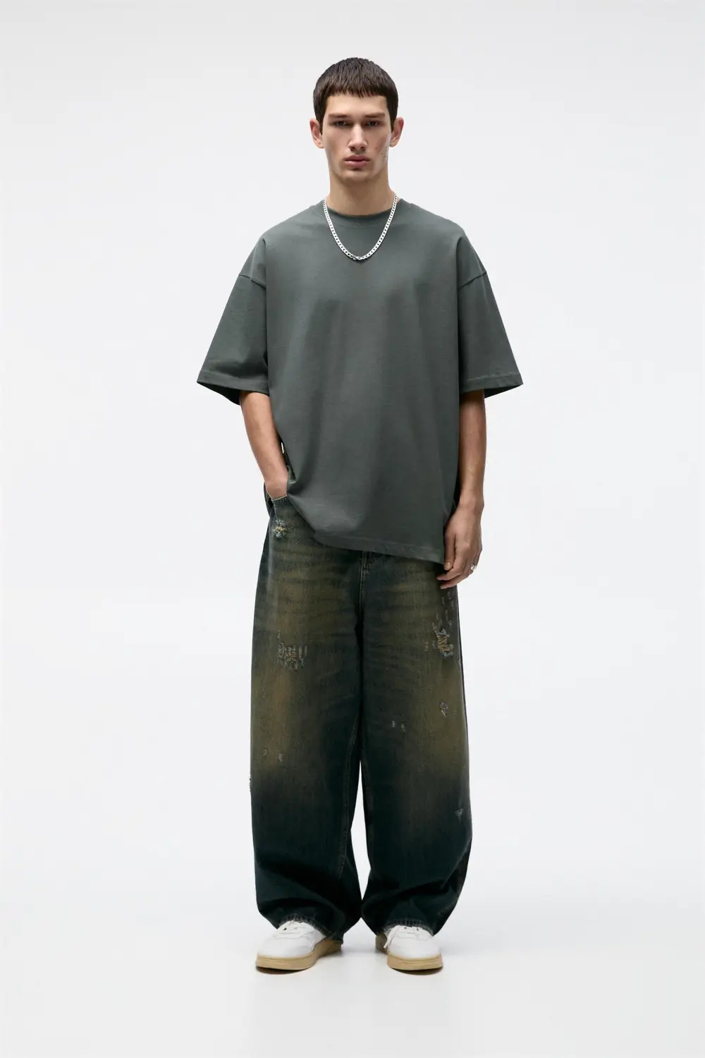 Extra loose short sleeve T-shirt