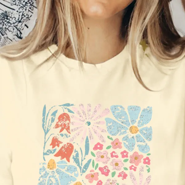 Women's Short-Sleeved Daisy Color Print T-Shirt