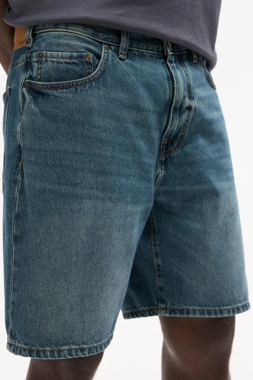 Standard denim Bermuda shorts