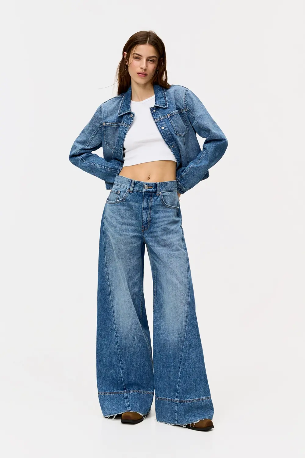 Jeans super wide leg trabilla trasera