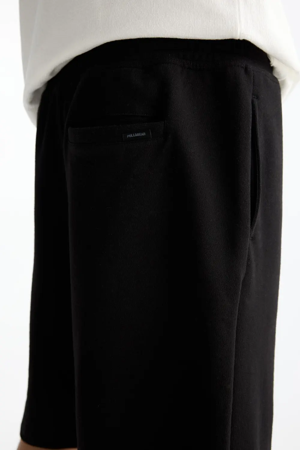 Bermuda short sweatpants