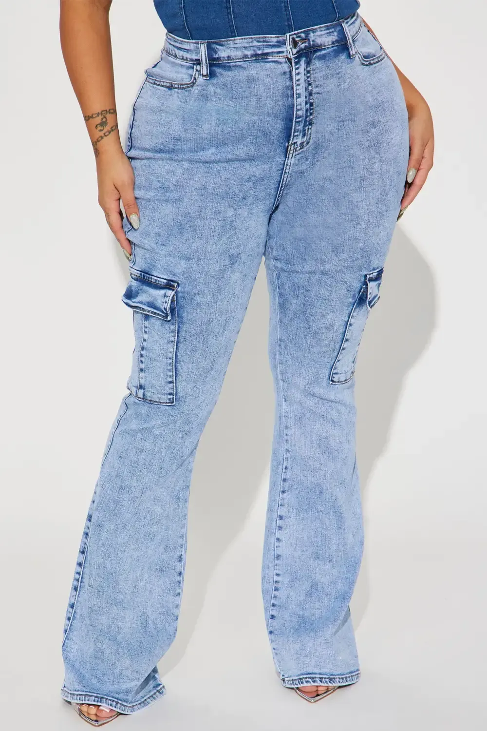 That A Girl Stretch Cargo Flare Jeans - Acid Wash Blue