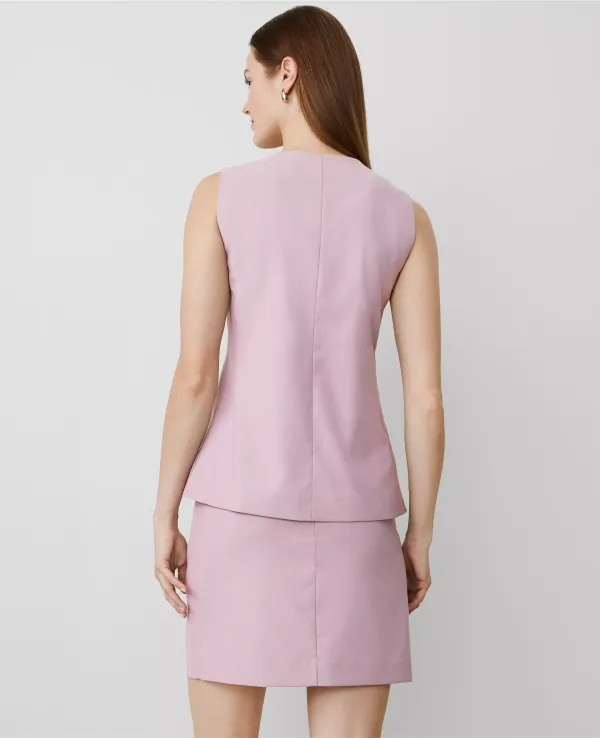The Long Crew Neck Vest