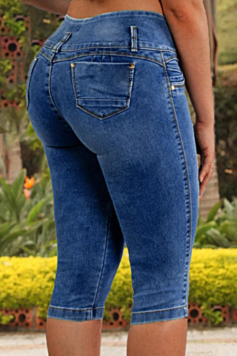 Button Fly Wash High Stretch Mid Waist Capri Jeans