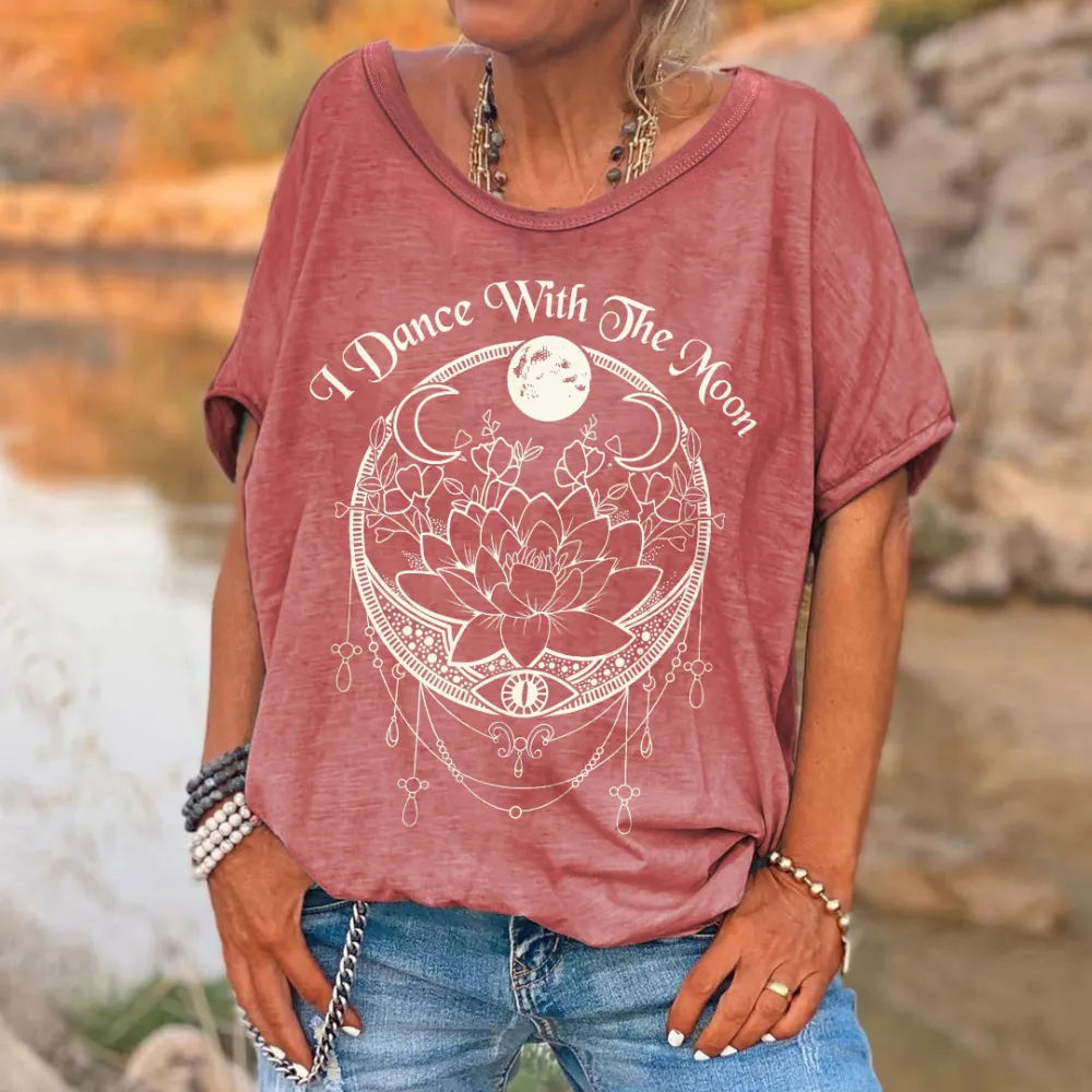 Women's I Dance With The Moon Print T-shirt