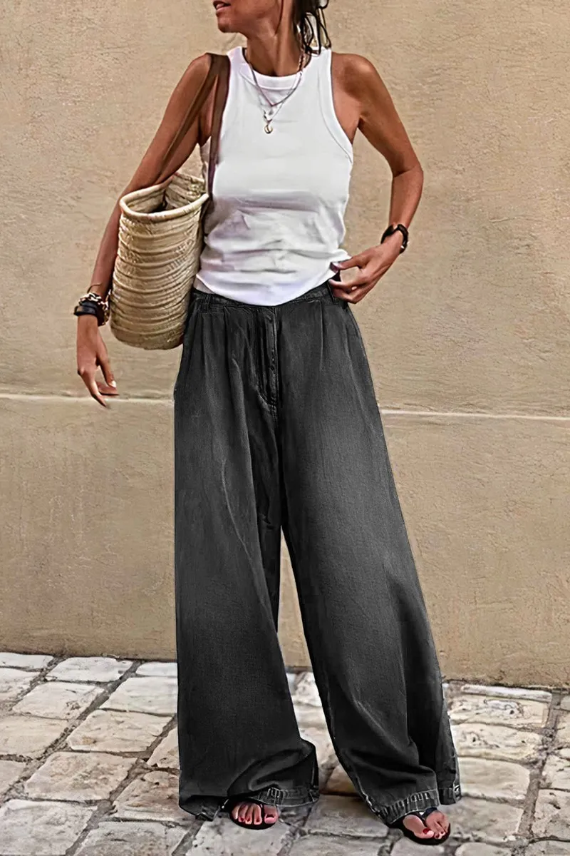Wash Pleated Detail Wide Leg Mid Rise Jeans
