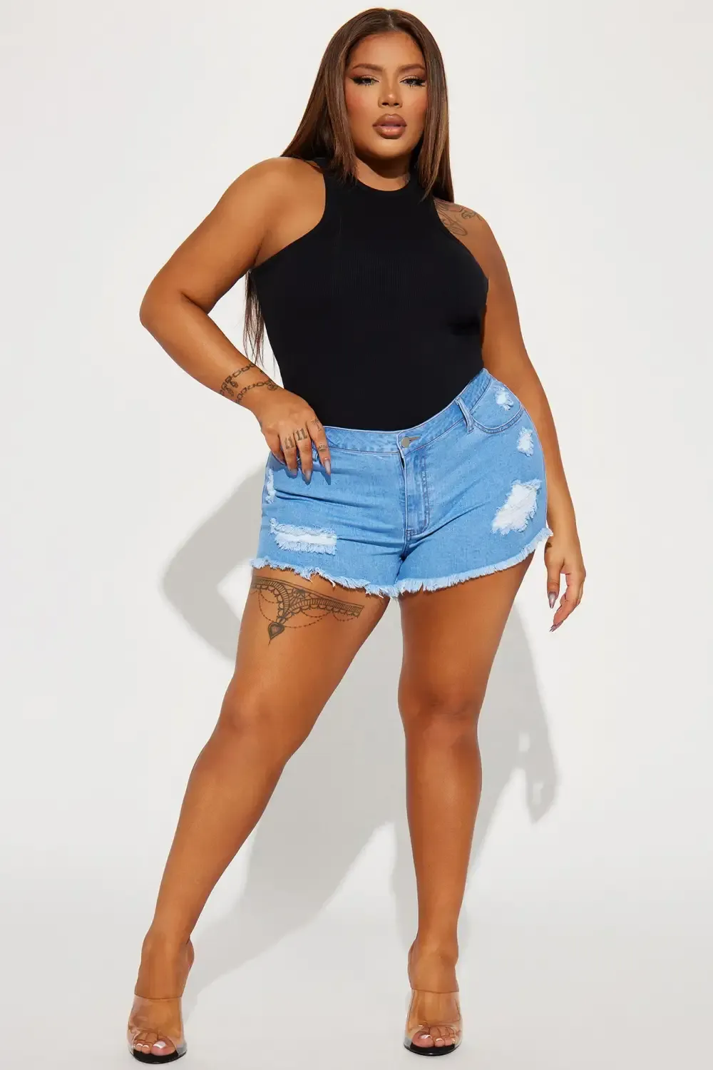 Spellbound Low Rise Stretch Denim Shorts - Light Wash