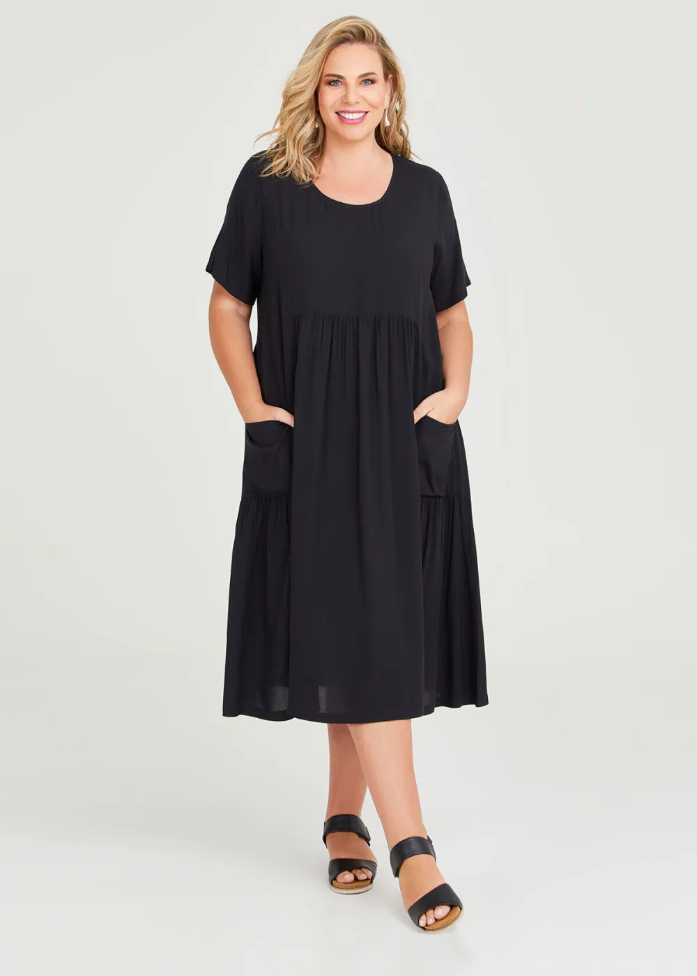 Natural Pocket Midi Dress