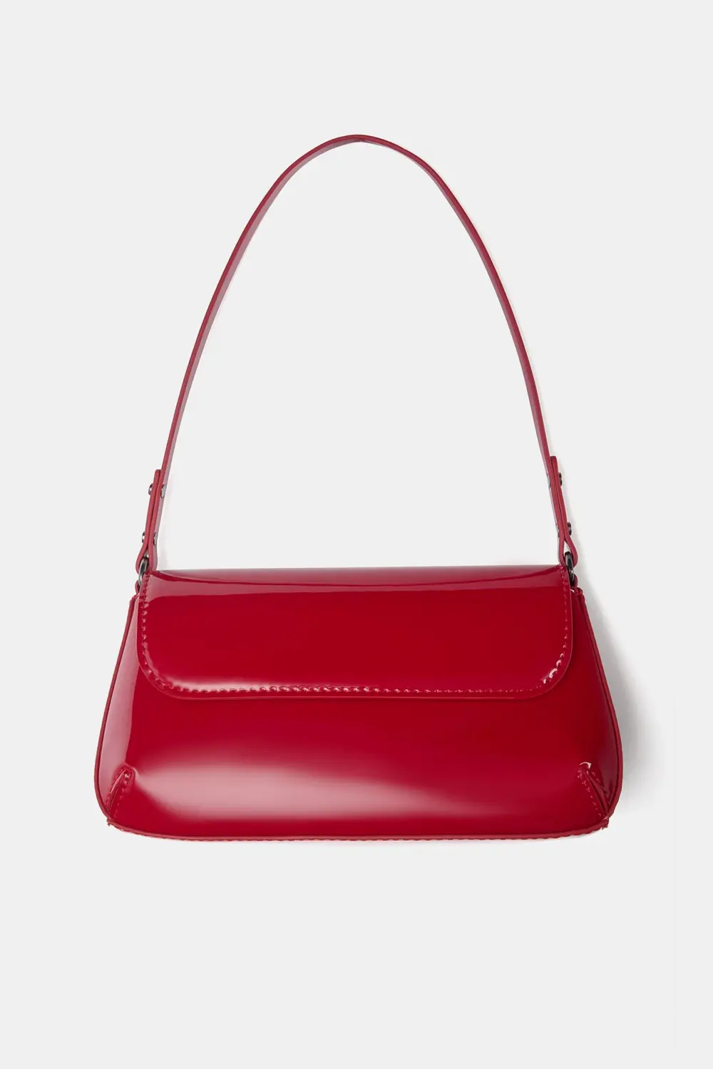 Bolso de hombro charol
