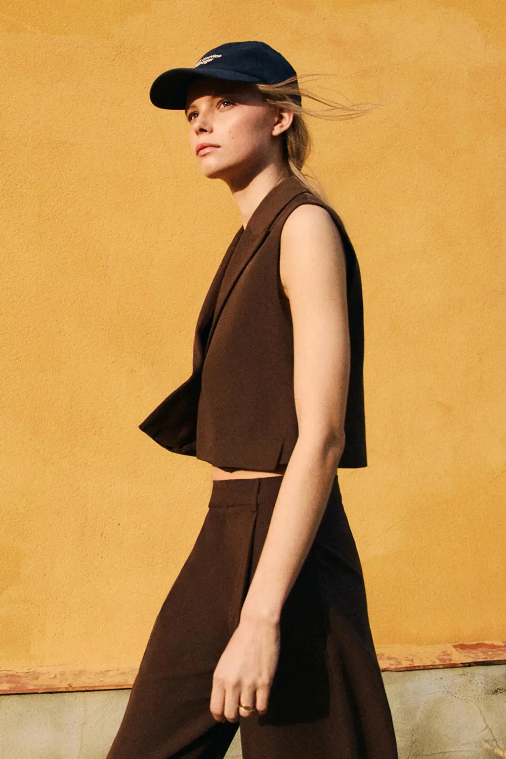 Cropped suit vest